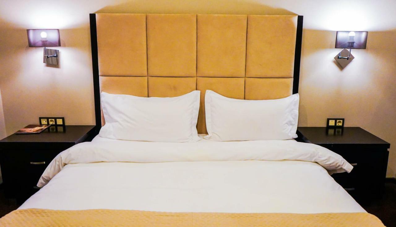 אסטנה Jelsominohotel מראה חיצוני תמונה
