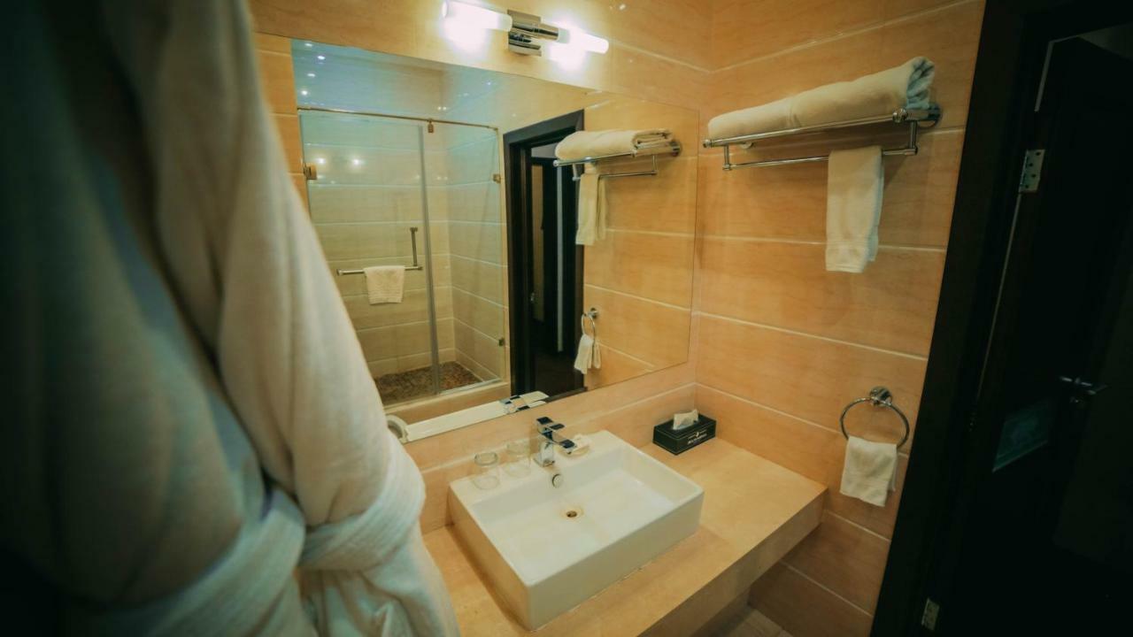 אסטנה Jelsominohotel מראה חיצוני תמונה