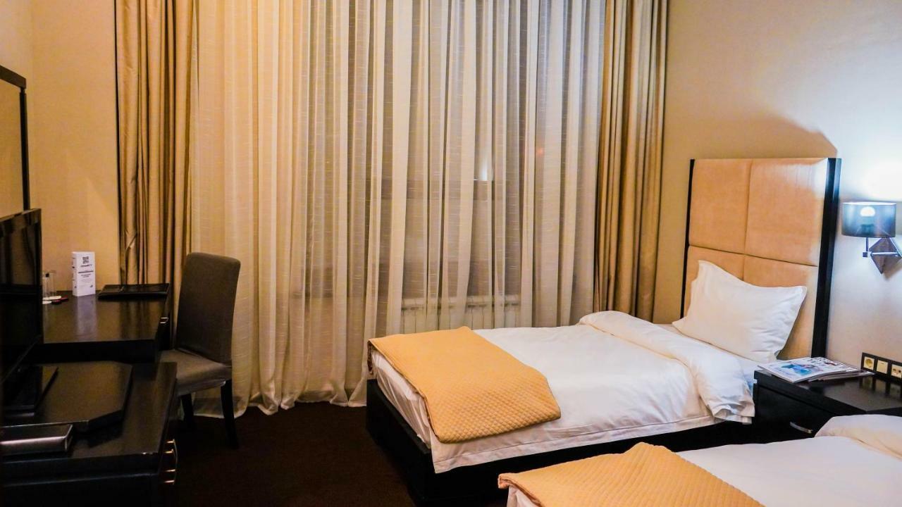 אסטנה Jelsominohotel מראה חיצוני תמונה