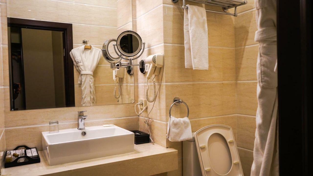 אסטנה Jelsominohotel מראה חיצוני תמונה