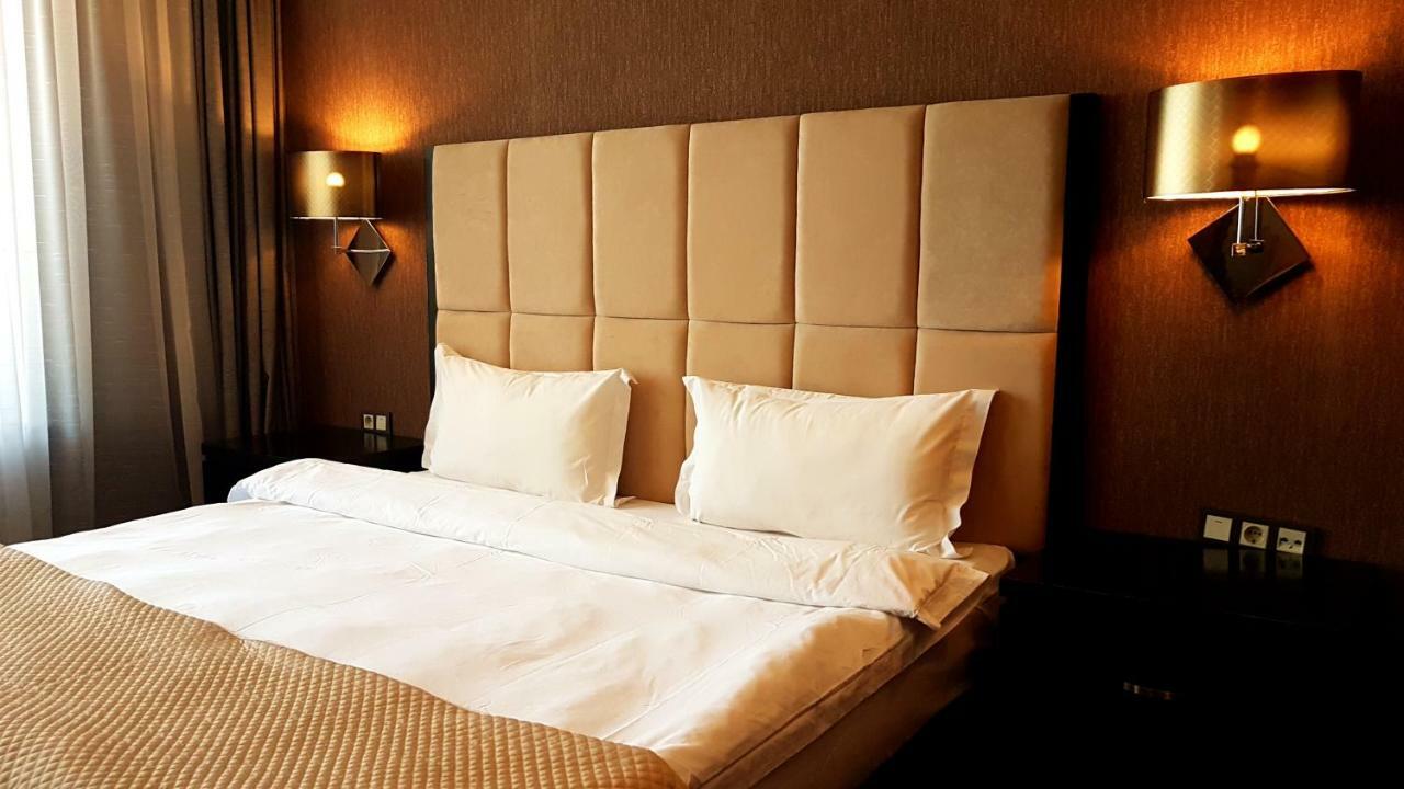 אסטנה Jelsominohotel מראה חיצוני תמונה