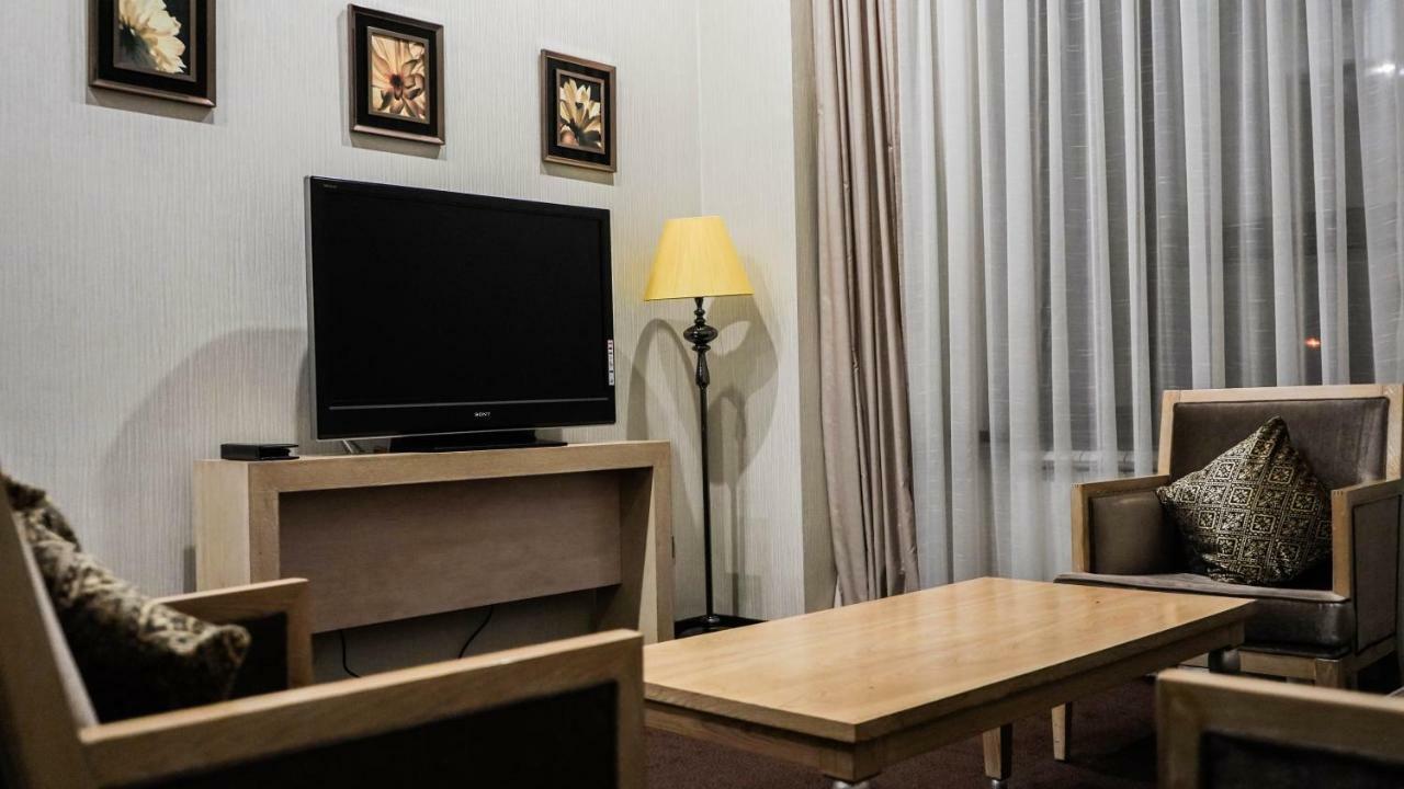 אסטנה Jelsominohotel מראה חיצוני תמונה