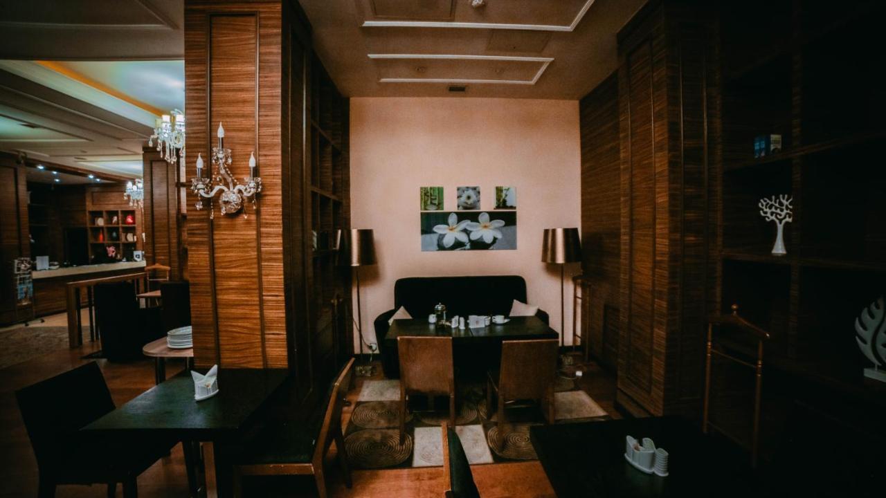 אסטנה Jelsominohotel מראה חיצוני תמונה